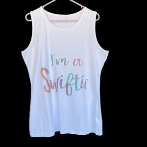 I'm a Swiftie Womens Tank Top Large White Taylor Icon Music Concert Fan Girl